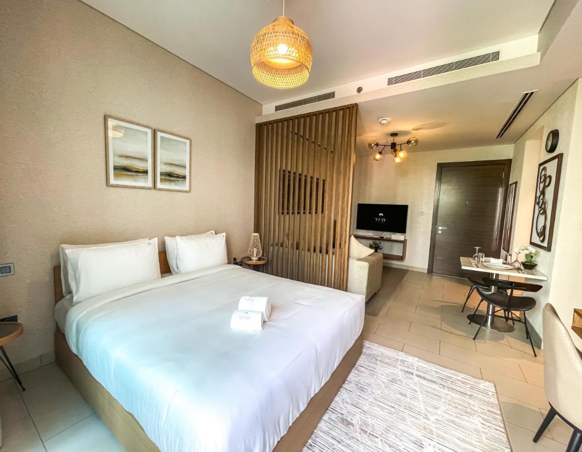 Stay By Latinem Luxury Studio Holiday Home G6-6103 Near Burj Khalifa Дубай Екстер'єр фото